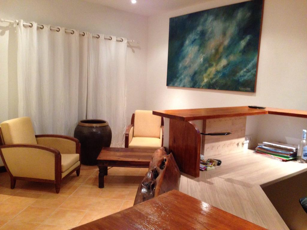 Hotel Les Hauts De Porto-Vecchio エクステリア 写真